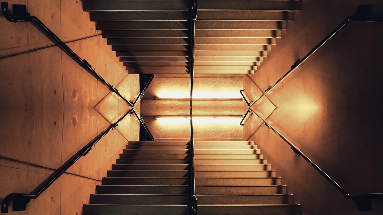Expert insights into daylighting benefits with natural light benefits